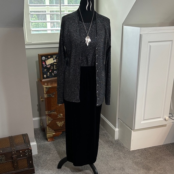 Casual Corner Other - Casual Corner Black and Silver Women's Outfit